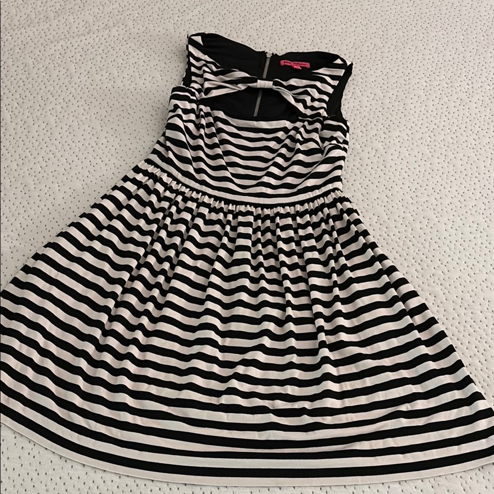 Betsey Johnson Black and White Strapless Midi Dress